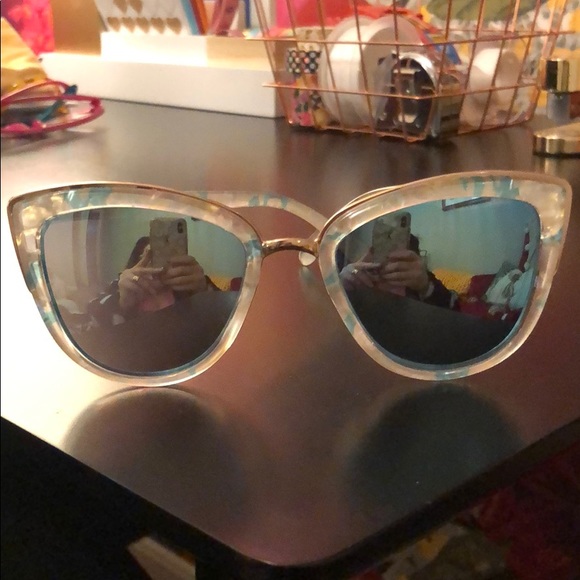 Free People sunglasses - Picture 3 of 8